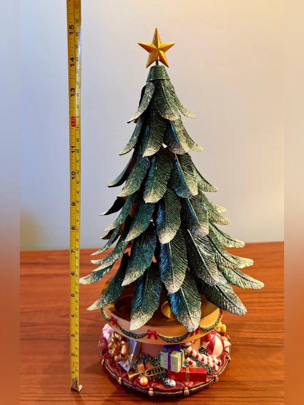 PartyLite Musical Christmas Tree